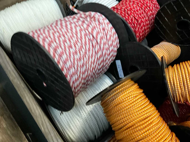 Partij touw - afbeelding 6 van  9