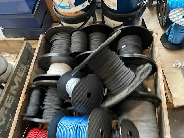 Partij touw - afbeelding 4 van  5