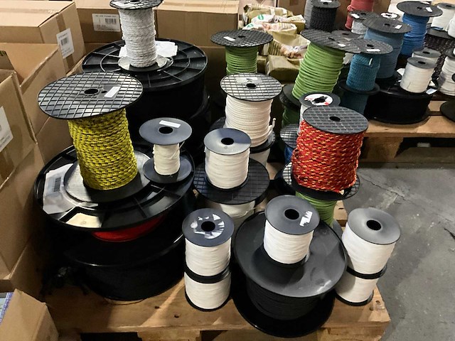 Partij touwen - afbeelding 5 van  7