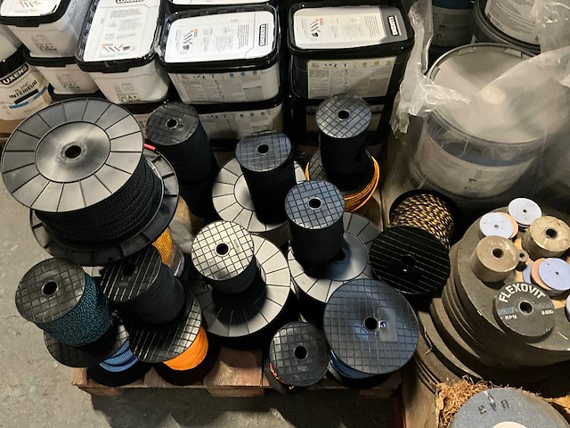 Partij touwen - afbeelding 3 van  6