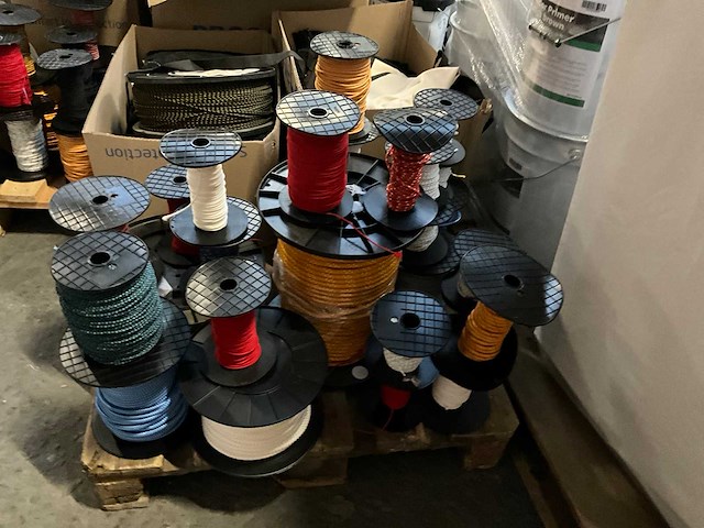 Partij touwen - afbeelding 2 van  7