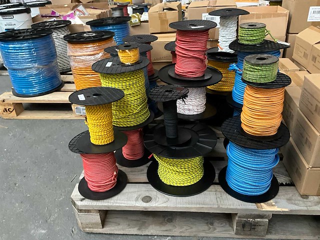 Partij touwen - afbeelding 4 van  5