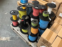 Partij touwen - afbeelding 5 van  5