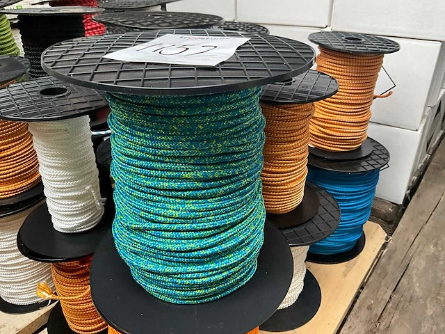 Partij touwen - afbeelding 5 van  7