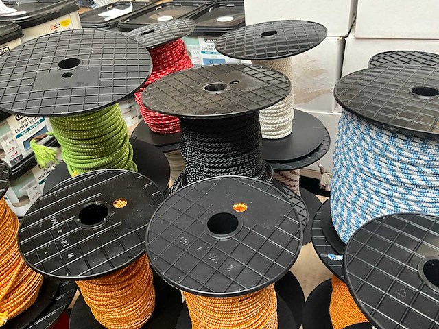 Partij touwen - afbeelding 6 van  7