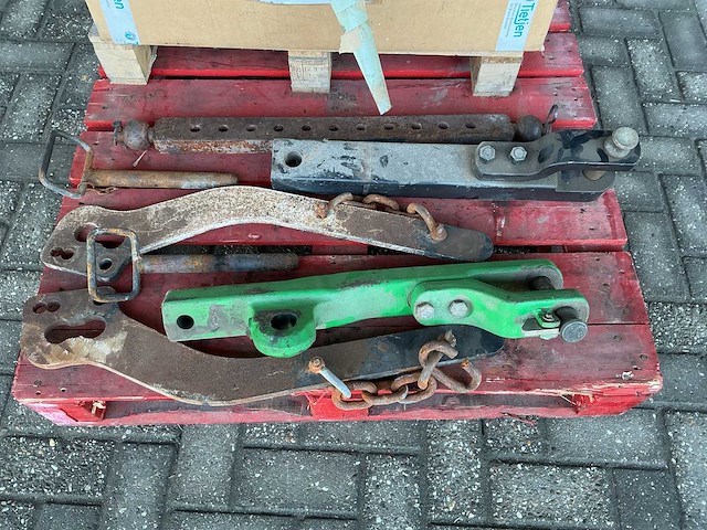 Partij tractor accessoires - afbeelding 1 van  3