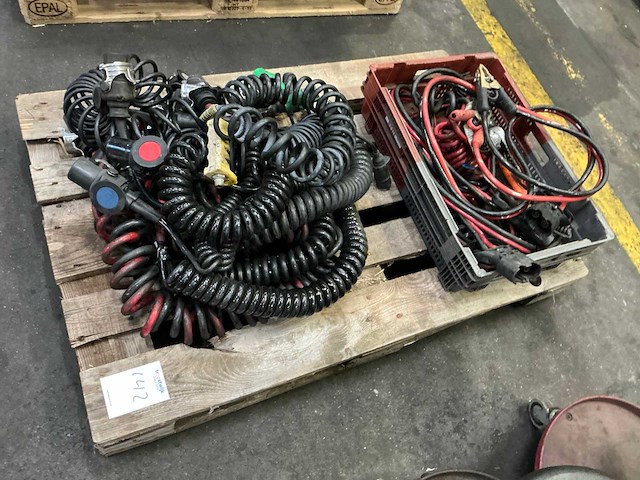 Partij trailer stekkers en kabels - afbeelding 4 van  4