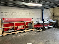 Partij traileronderdelen - afbeelding 1 van  9