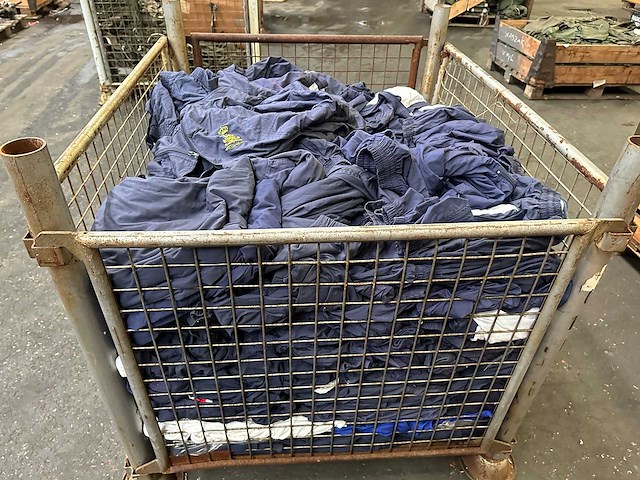 Partij trainingspakken kl - afbeelding 5 van  5