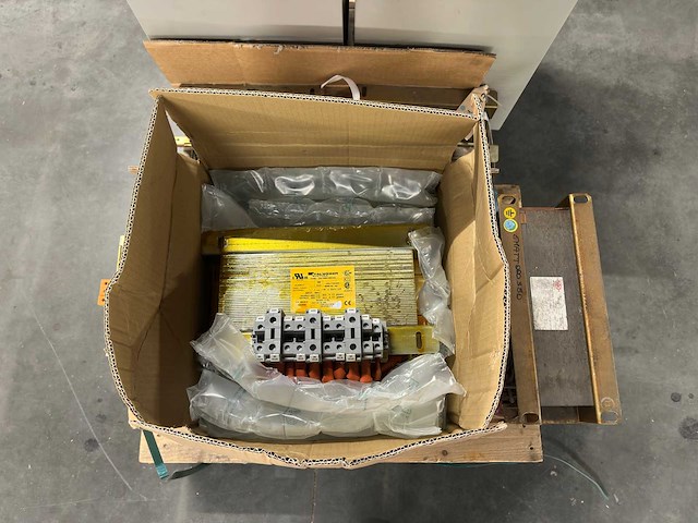 Partij transformatoren/autotransformers trafo's - afbeelding 7 van  9