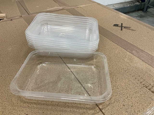 Partij transparante schalen - afbeelding 1 van  2