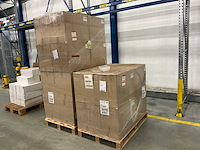 Partij transparante schalen - afbeelding 2 van  2