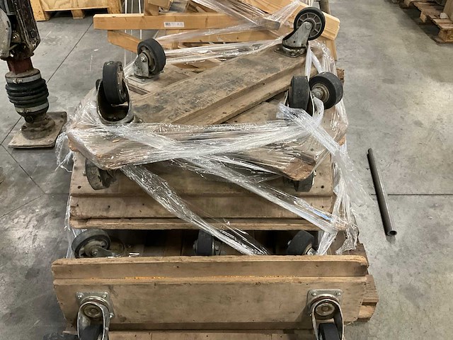 Partij transport hondjes - afbeelding 4 van  4