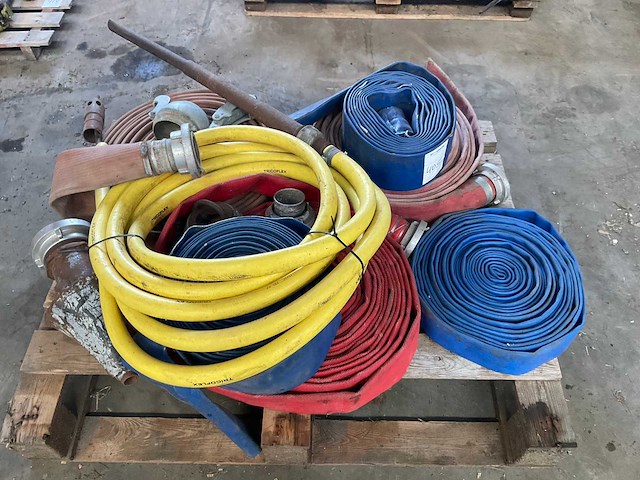 Partij transport slangen - afbeelding 2 van  6