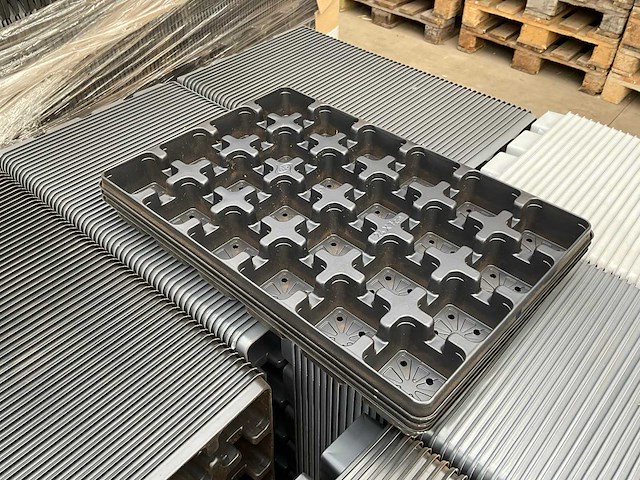 Partij transport trays (ca. 2350x) - afbeelding 5 van  6