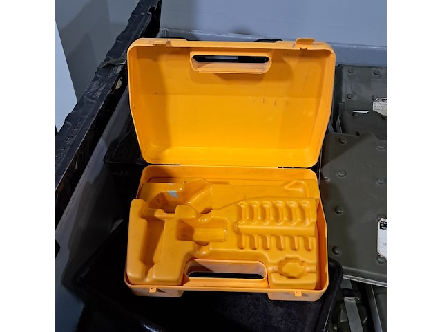 Partij transportkoffers en rugtassen - afbeelding 9 van  12