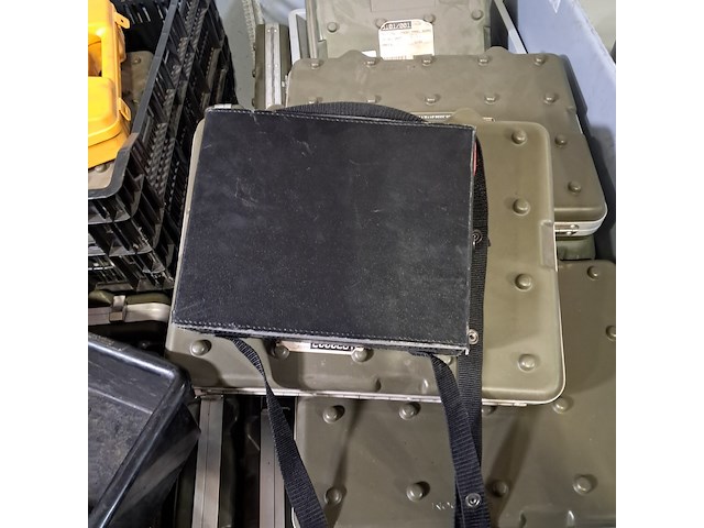 Partij transportkoffers en rugtassen - afbeelding 10 van  12