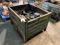 Partij transportmiddelen - afbeelding 2 van  2