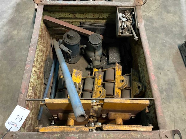 Partij transportmiddelen - afbeelding 1 van  3