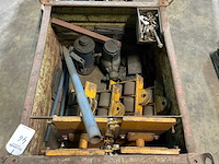 Partij transportmiddelen - afbeelding 1 van  3