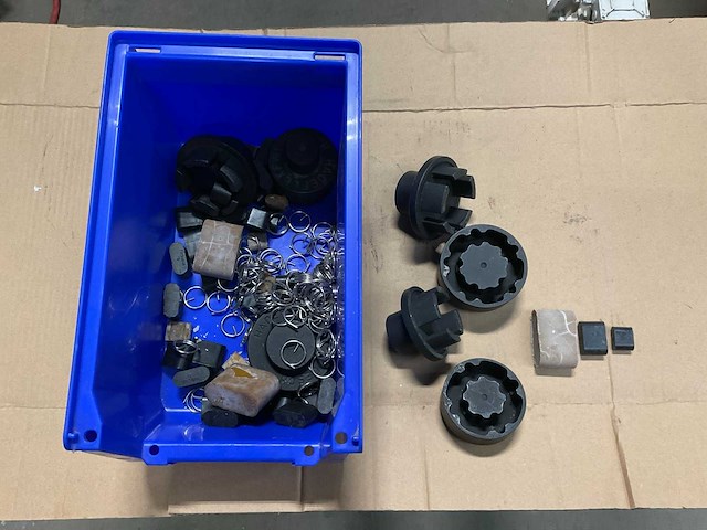 Partij trapassleutels - afbeelding 2 van  2