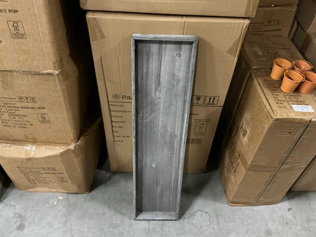 Partij tray eden rectangular 80x20x4cm gray wood (83x) - afbeelding 1 van  5