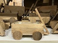 Partij trek karren 38x20x30cm hout met plantenbak (24x) - afbeelding 4 van  4