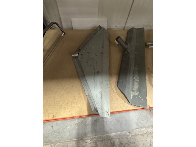 Partij trekkers, rollerhouder en uitvlakstrijkers - afbeelding 4 van  7