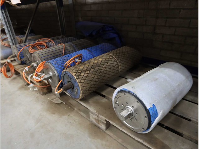 Partij trommelmotoren - afbeelding 9 van  9