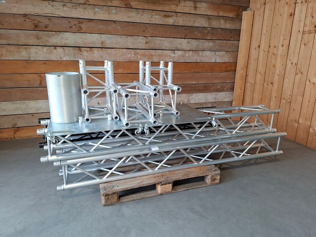 Partij truss, zilver, zwart - afbeelding 1 van  9