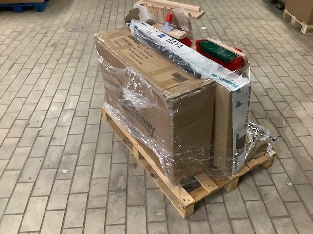 Partij tuinartikelen - afbeelding 2 van  3