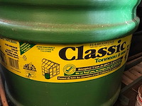 Partij tuingereedschap in regenton - afbeelding 3 van  3