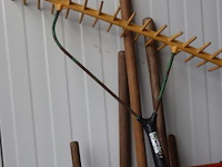 Partij tuingereedschap o.a. hark, schep, grondboor & sneeuwschuif - afbeelding 5 van  5