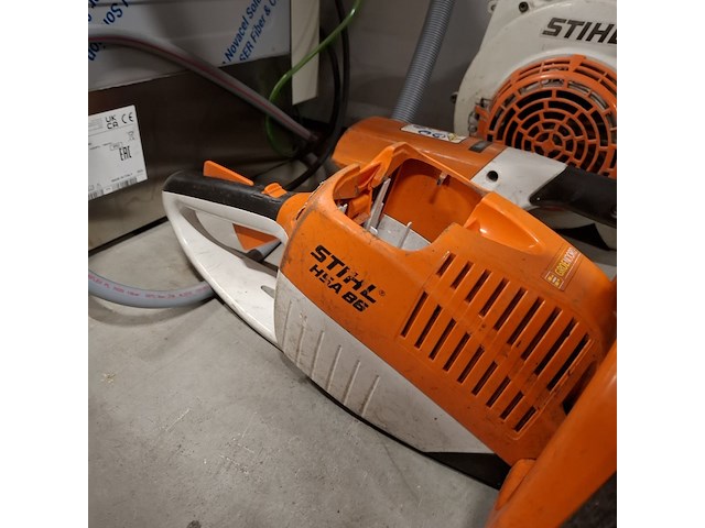Partij tuingereedschap, stihl, oranje - afbeelding 2 van  23