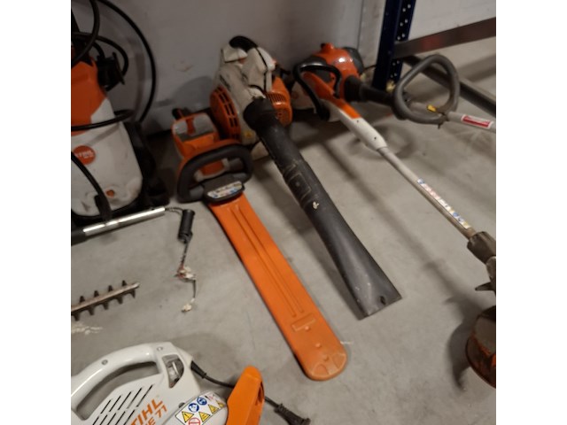 Partij tuingereedschap, stihl, oranje - afbeelding 7 van  23