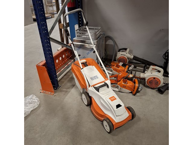 Partij tuingereedschap, stihl, oranje - afbeelding 12 van  23