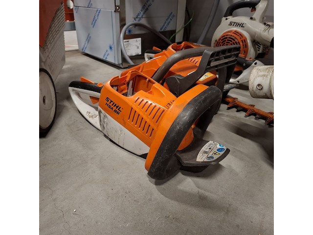 Partij tuingereedschap, stihl, oranje - afbeelding 18 van  23