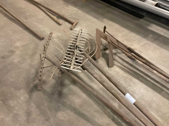 Partij tuingereedschap - afbeelding 2 van  4