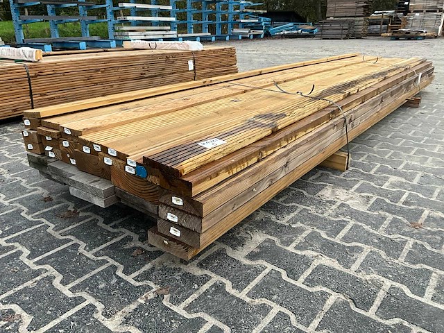 Partij tuinhout - afbeelding 2 van  6