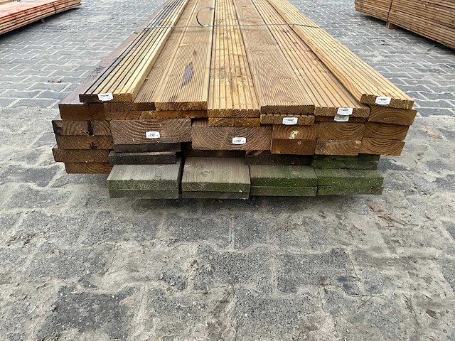 Partij tuinhout - afbeelding 6 van  6