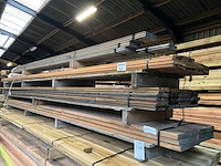 Partij tuinhout - afbeelding 1 van  7