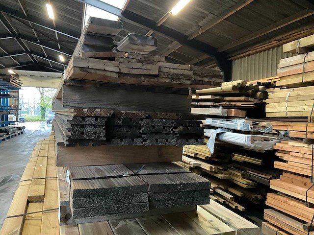 Partij tuinhout - afbeelding 3 van  7