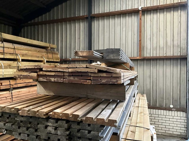 Partij tuinhout - afbeelding 6 van  7