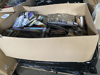 Partij tuinmanden, boeken en agenda's - afbeelding 7 van  8