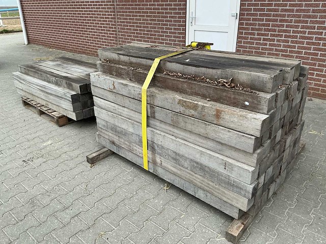 Partij tuinpalen hardhout (109x) - afbeelding 3 van  10