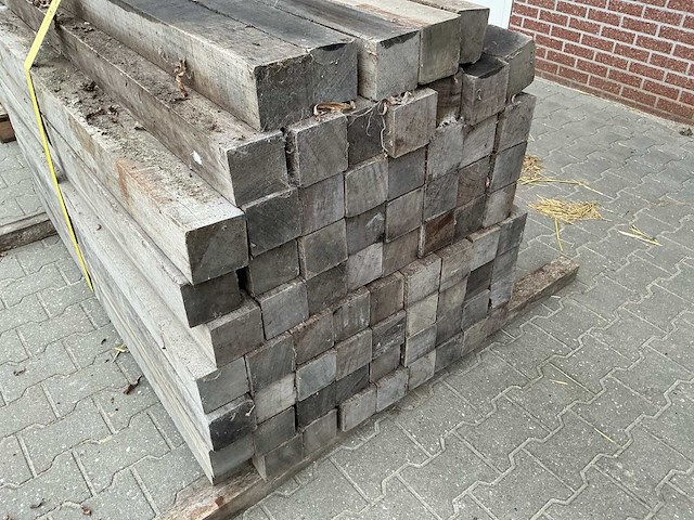 Partij tuinpalen hardhout (109x) - afbeelding 4 van  10