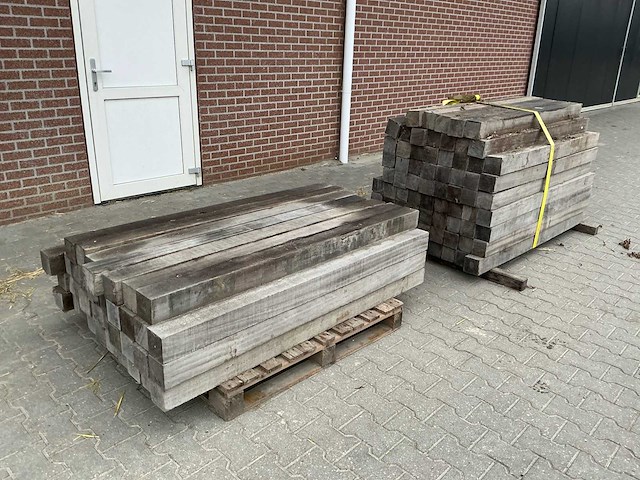 Partij tuinpalen hardhout (109x) - afbeelding 10 van  10