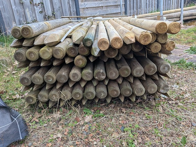 Partij tuinpalen - afbeelding 3 van  11