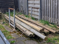 Partij tuinpalen - afbeelding 1 van  4