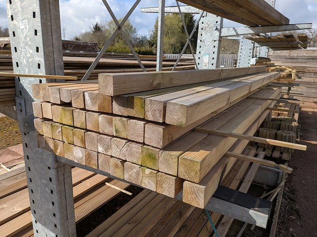 Partij tuinpalen - afbeelding 3 van  6